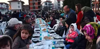 'Toplu iftarlar, çocuklarımızı eğitiyor'