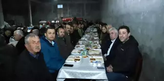 Başkan Tosun, kırsal mahalle sakinleriyle iftar yemeğinde bir araya geldi