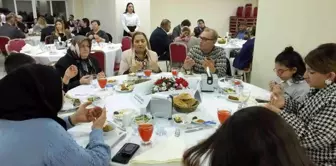 Son dakika haberleri... Burhaniye'de şehit aileleri iftarda bir araya geldi