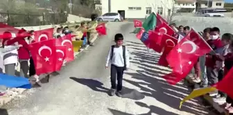 İkinci olduğu turnuva sonrası okulunda şampiyon gibi karşılandı