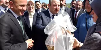 Bakan Varank'tan girişimci Altınovalı kadınlara tam destek