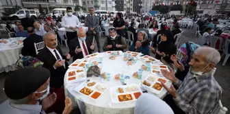 Yenimahalle Belediyesi Özevler ve Varlık Mahalleri'nde İftar Sofraları Kurdu