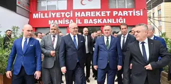 Başkan Ergün, MHP'nin bayramlaşmasında partililerle buluştu