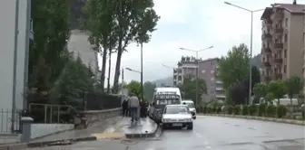 Son dakika haberi... Bir kişi kaldırımda ölü bulundu