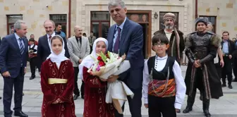 Kültür ve Turizm Bakan Yardımcısı Nadir Alpaslan, Bayburt'ta ziyaretlerde bulundu