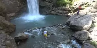 Amanosların saklı cenneti Karaçay Şelalesi