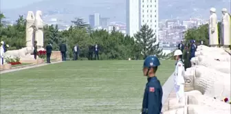 Son dakika haberleri... Cumhurbaşkanı Recep Tayyip Erdoğan Yüksek Askeri Şura üyeleri ile Anıtkabir'i ziyaret etti