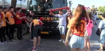 Antalya gündem haberi | SPOR Galatasaray'a Antalya'da coşkulu karşılama