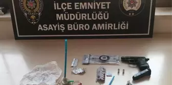 Muğla haberi... Fethiye'de uyuşturucu ve tabanca bulunan otomobildeki 3 kişi gözaltına alındı