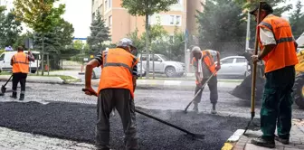 Esenyurt'ta asfalt çalışmaları gece gündüz sürüyor