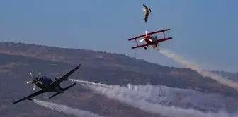 İzmir haber! Kadın akrobasi pilotu Semin Öztürk Şener, İzmir'de prova yaptı