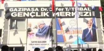 KAHRAMANMARAŞ - AK Parti Grup Başkanvekili Ünal, gençlik merkezi açılışında konuştu