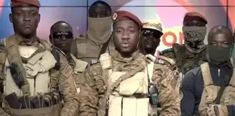 Burkina Faso'da darbeyle görevine son verilen Yarbay Damiba, Togo'ya sığındı