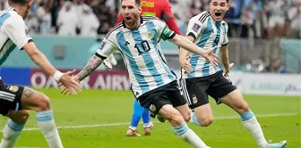 Bu sefer en zorunu başardı! Arjantin'i ipten alan Messi, Dünya Kupası'nda tarihe geçti