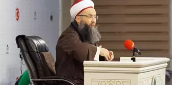 Cübbeli Ahmet'ten Diyanet'e cami eleştirisi: Müezzin gelirse imam gelmiyor!