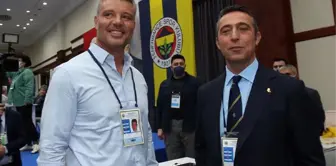 Kazan kaldırdılar! Ali Koç'u istemeyen Fenerbahçe taraftarı, Sadettin Saran'ı göreve çağırdı