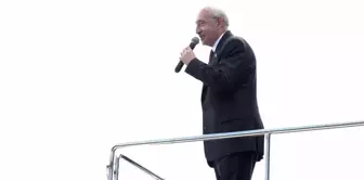 Kemal Kılıçdaroğlu, Adıyaman Besni'de Yurttaşlara Seslendi: 'Allah Aşkına Kul Hakkı Yiyenlere Bir Daha Oy Vermeyin. Size Hesap Verene Oy Verin'