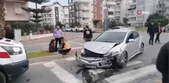 Ticari taksi ile otomobilin çarpıştığı kazada 2 kişi yaralandı