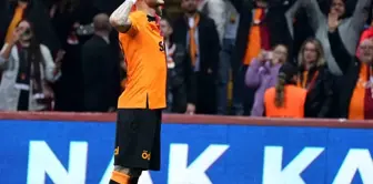 Spor Toto Süper Lig: Galatasaray: 1 Medipol Başakşehir: 0 (İlk yarı)