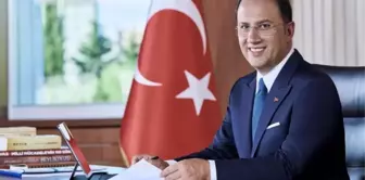 Mehmet Murat Çalık kimdir? Beylikdüzü Belediye Başkanı Mehmet Murat Çalık kim, hangi partiden?