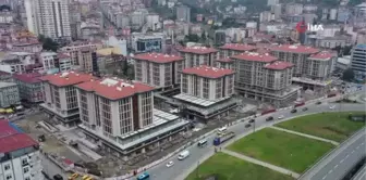 Rize'de Kentsel Dönüşümle İnşaatı Tamamlanan Belediye Bloklarındaki İş Yerleri Hak Sahiplerine Teslim Ediliyor