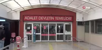 Yaşlı adam kalbinden bıçaklanmıştı, sanığın şizofren ve bipolar hastası olduğu iddia edildi