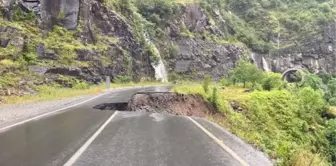 Ordu'da sağanak nedeniyle yol çöktü