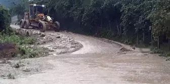 Ordu'da sağanak yağış hasara yol açtı