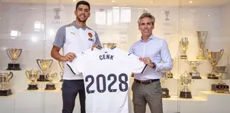 Cenk Özkacar, Valencia'da başarıya odaklandı