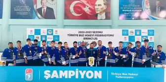 Erzurum Büyükşehir Belediyesi Buz Hokeyi 1. Lig Şampiyonu Oldu