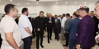 Cumhurbaşkanı Erdoğan Pendik'te Cemevi'ni ziyaret etti