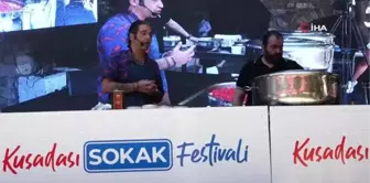 Ünlü şef Hazer Amani Kuşadası Sokak Festivali'ne büyük tat kattı