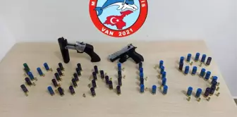 Van'da 30 kişi tutuklandı