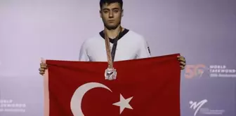 OMÜ Öğrencisi Emre Kutalmış Ateşli, Dünya Üniversite Yaz Oyunları'nda Şampiyon Oldu