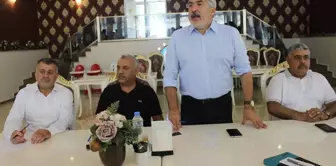 AK Parti'li Hüseyin Yayman, Reyhanlı'da muhtarlarla bir araya geldi