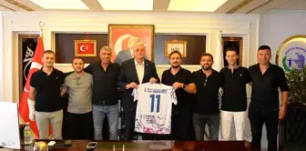 Bozüyükspor Kulübü Başkanı ve Yönetim Kurulu Belediye Başkanını Ziyaret Etti