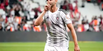 Beşiktaş'ın Cezayirli futbolcusu Ghezzal sakatlıktan dönüş yaptı