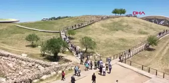 Göbeklitepe Kazı Başkanı: Beton kullanılmadı