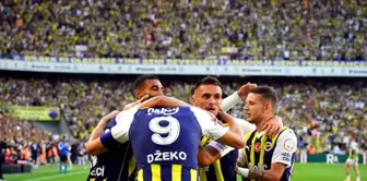 Trendyol Süper Lig: Fenerbahçe: 1 - Antalyaspor: 1 (İlk yarı)