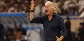 Türkiye'de BAL Ligi'nde 7 sezon oynayan isim, Jorge Jesus'un başını derde soktu