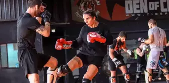 Milli Sporcu Sabriye Şengül, Bellator'da Kafes Maçına Çıkacak