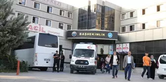 Van'da hasta yakınlarının darbettiği doktor yoğun bakıma alındı