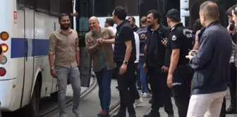 Ahmet Şık'ın polis amirleriyle sarmaş dolaş fotoğrafları HDP'li ismi rahatsız etti