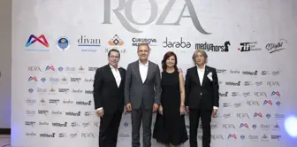 Vahap Seçer ve Eşi Meral Seçer, 'Roza' Filminin Galasına Katıldı