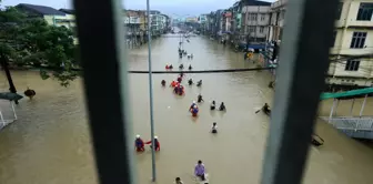 Myanmar'da Şiddetli Yağışlar Sel Felaketine Yol Açtı