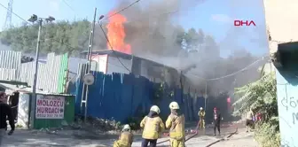 SARIYER'DE KAĞIT DEPOSUNDA YANGIN-1