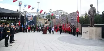 Karabağlar Belediyesi, Cumhuriyet'in 100. yılını kutladı