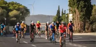 Veloturk Gran Fondo Çeşme by Salcano'da 829 bisikletçi yarıştı