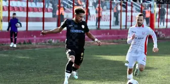 Ayvalıkgücü Belediyespor ve Aliağaspor FK Berabere Kaldı