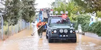 Silivri'de Şiddetli Yağış Sonucu Su Baskınları